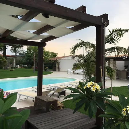 Araucaria Villa *